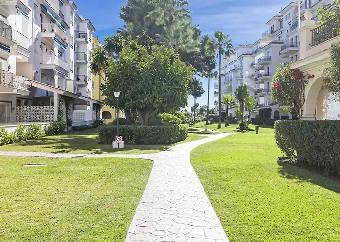 Apartament Atico Con Vistas En Andalucia Del Mar Marbella